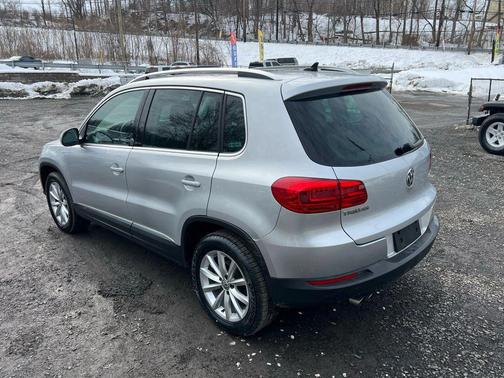 2017 Volkswagen Tiguan 2.0T Wolfsburg Edition