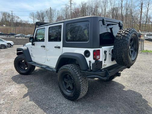 2013 Jeep Wrangler Unlimited Sport
