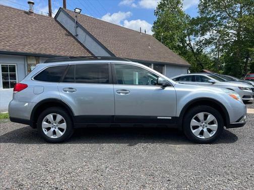 2012 Subaru Outback 2.5i Limited