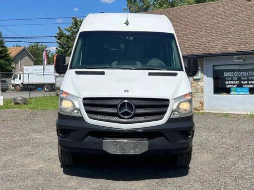 2014 Mercedes-Benz Sprinter 2500