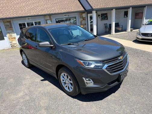 Nightfall Gray Metallic 2018 Chevrolet Equinox LS