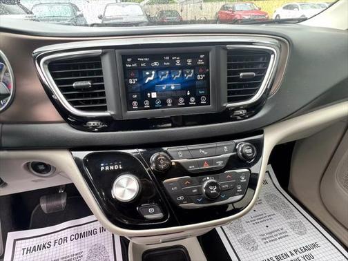 2019 Chrysler Pacifica Touring L