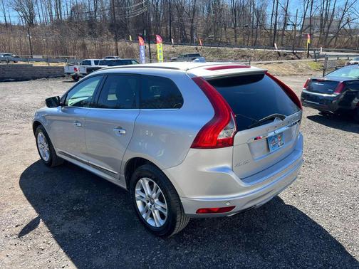 2016 Volvo XC60 T5 Premier