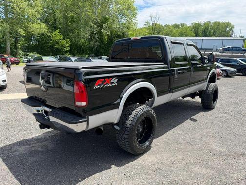 Black Clearcoat 2007 Ford F-250 Lariat