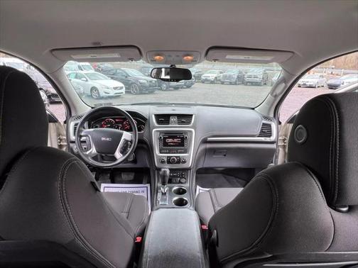 2016 GMC Acadia SLE-2