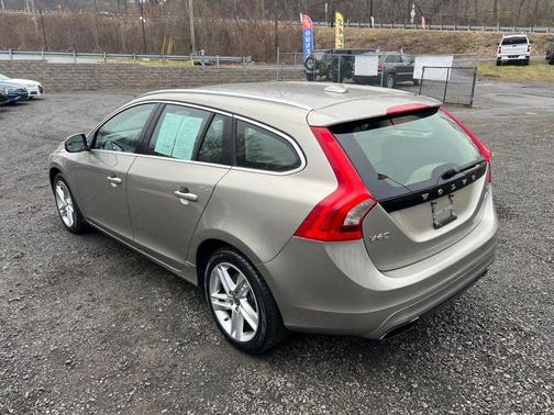 2015 Volvo V60 T5 Premier