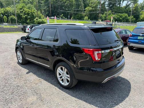 Shadow Black 2016 Ford Explorer XLT