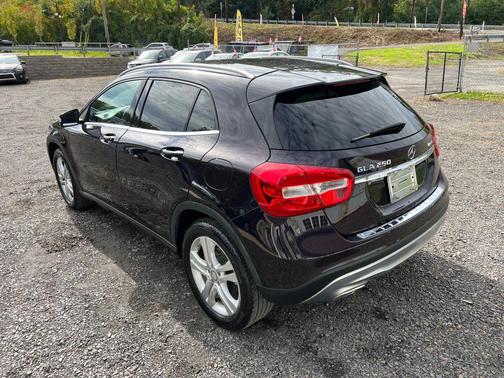 2015 Mercedes-Benz GLA-Class 4MATIC