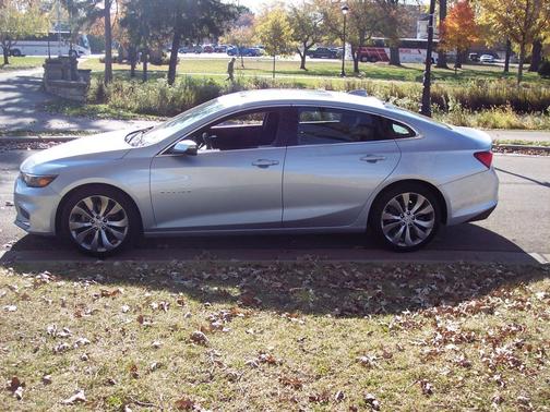 2017 Chevrolet Malibu Premier