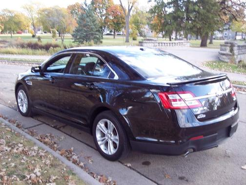 2013 Ford Taurus SEL