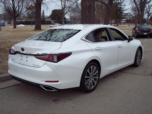 2020 Lexus ES 350 Base