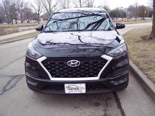 Black Noir Pearl 2021 Hyundai TUCSON Value