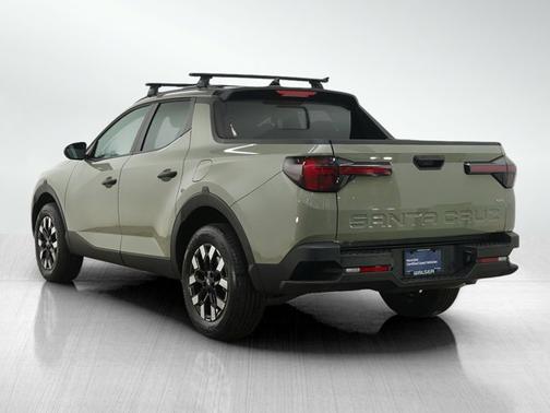 2025 Hyundai SANTA CRUZ SEL Activity