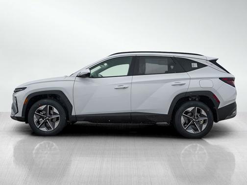 Serenity White Pearl 2026 Hyundai TUCSON SEL