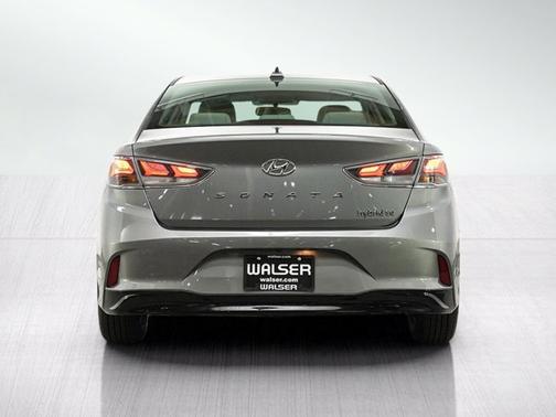 Metropolis Gray 2018 Hyundai SONATA Hybrid SE