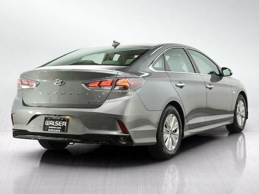 Metropolis Gray 2018 Hyundai SONATA Hybrid SE