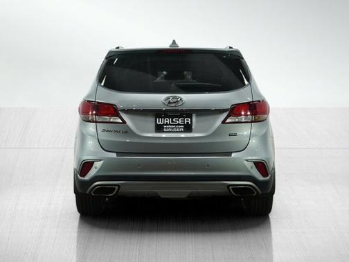 2017 Hyundai SANTA FE SE Ultimate