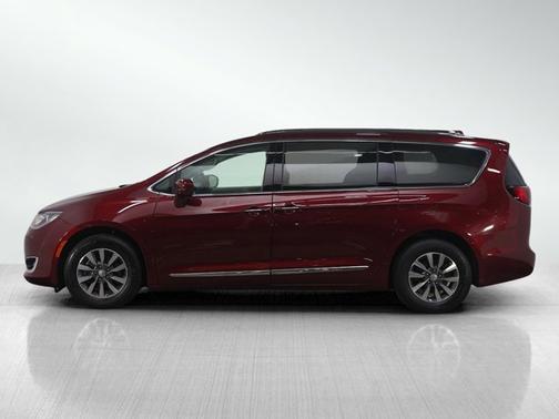2020 Chrysler Pacifica Touring-L Plus