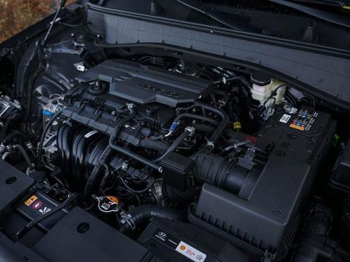 2025 Hyundai KONA SEL Convenience