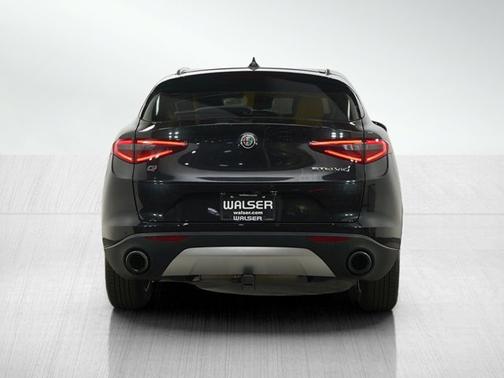 2021 Alfa Romeo Stelvio