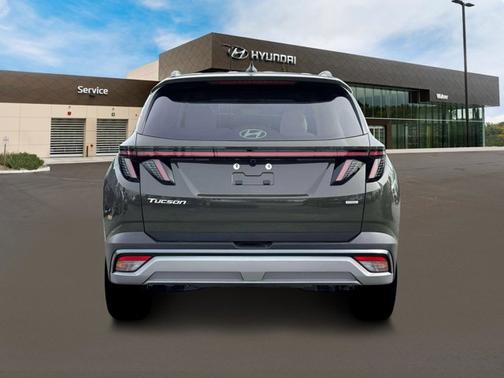 2026 Hyundai TUCSON SEL Premium