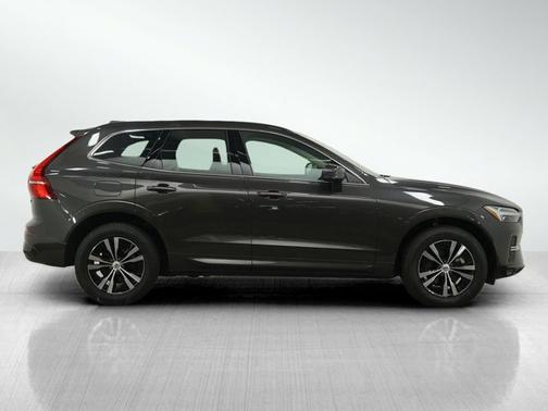 2023 Volvo XC60 Core