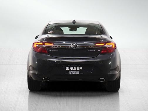 2016 Buick Regal 