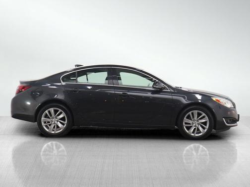 2016 Buick Regal 