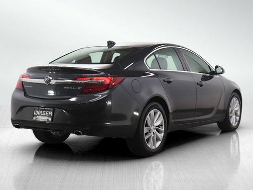 2016 Buick Regal 