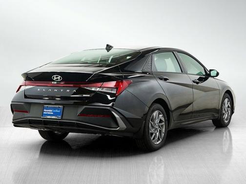 Abyss Black 2026 Hyundai ELANTRA HEV Blue