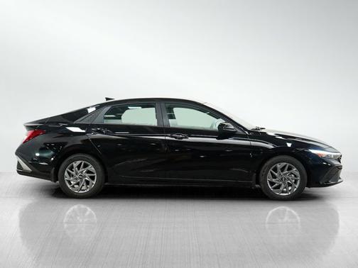 Abyss Black 2026 Hyundai ELANTRA HEV Blue