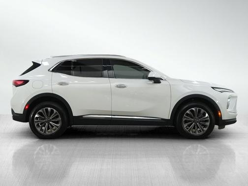 Summit White 2024 Buick Envision Preferred