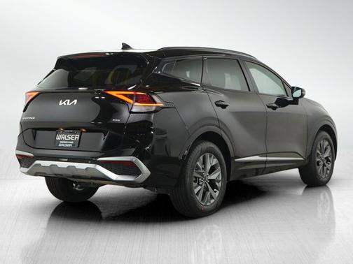 Ebony Black 2023 Kia Sportage SX