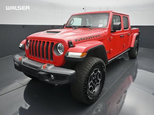 Firecracker Red Clearcoat 2023 Jeep Gladiator Mojave