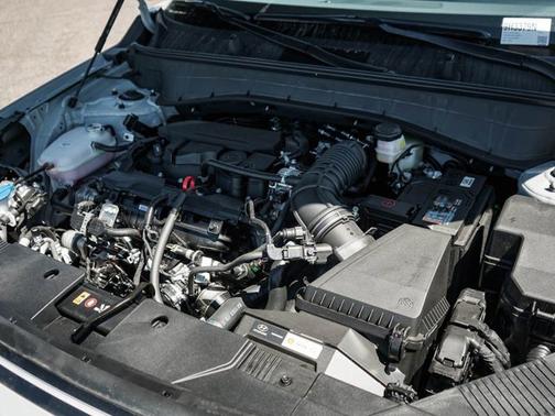 Cyber Gray Metallic 2026 Hyundai KONA SEL Premium