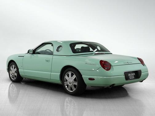 2004 Ford Thunderbird 