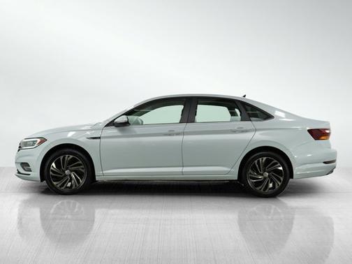 2019 Volkswagen Jetta SEL Premium