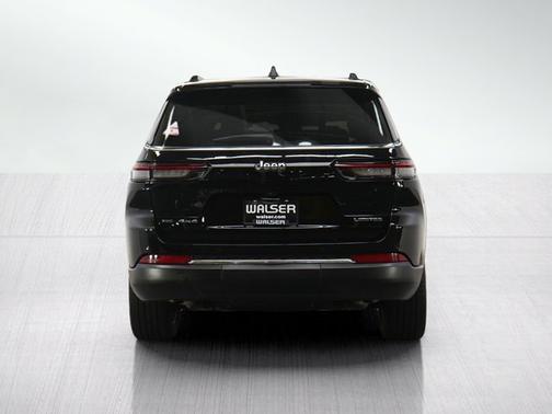 Diamond Black Crystal Pearlcoat 2021 Jeep Grand Cherokee L Limited