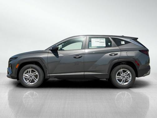 Ecotronic Gray 2026 Hyundai TUCSON SE