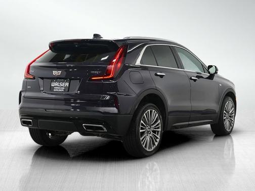 2024 Cadillac XT4 AWD Premium Luxury