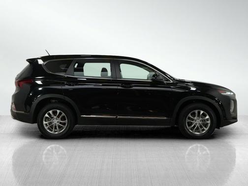 2019 Hyundai SANTA FE SE 2.4