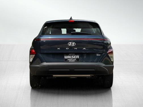 2025 Hyundai KONA SE
