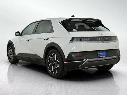 Atlas White 2024 Hyundai IONIQ 5 SEL