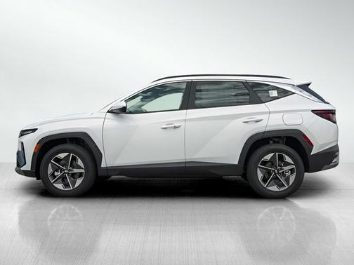 Serenity White Pearl 2026 Hyundai TUCSON SEL