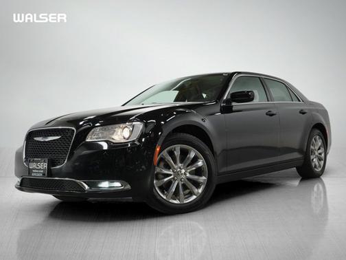 2021 Chrysler 300 Touring