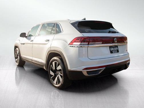 2024 Volkswagen Atlas Cross Sport 2.0T SEL