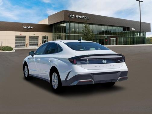 2026 Hyundai SONATA SE