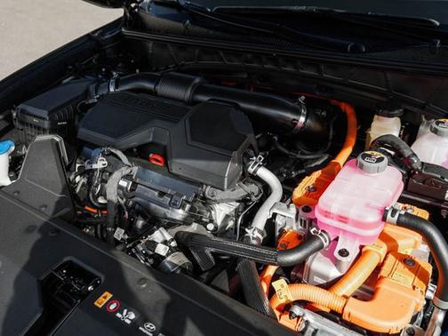 Ash Black 2026 Hyundai TUCSON Hybrid Limited