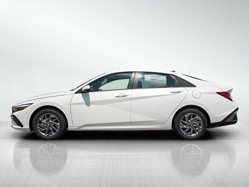 2026 Hyundai ELANTRA HEV Blue