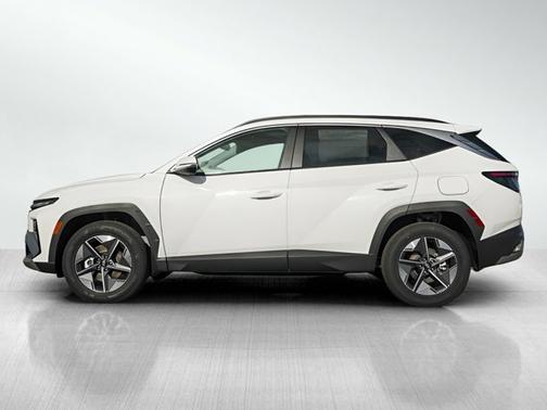 Serenity White Pearl 2026 Hyundai TUCSON SEL Premium